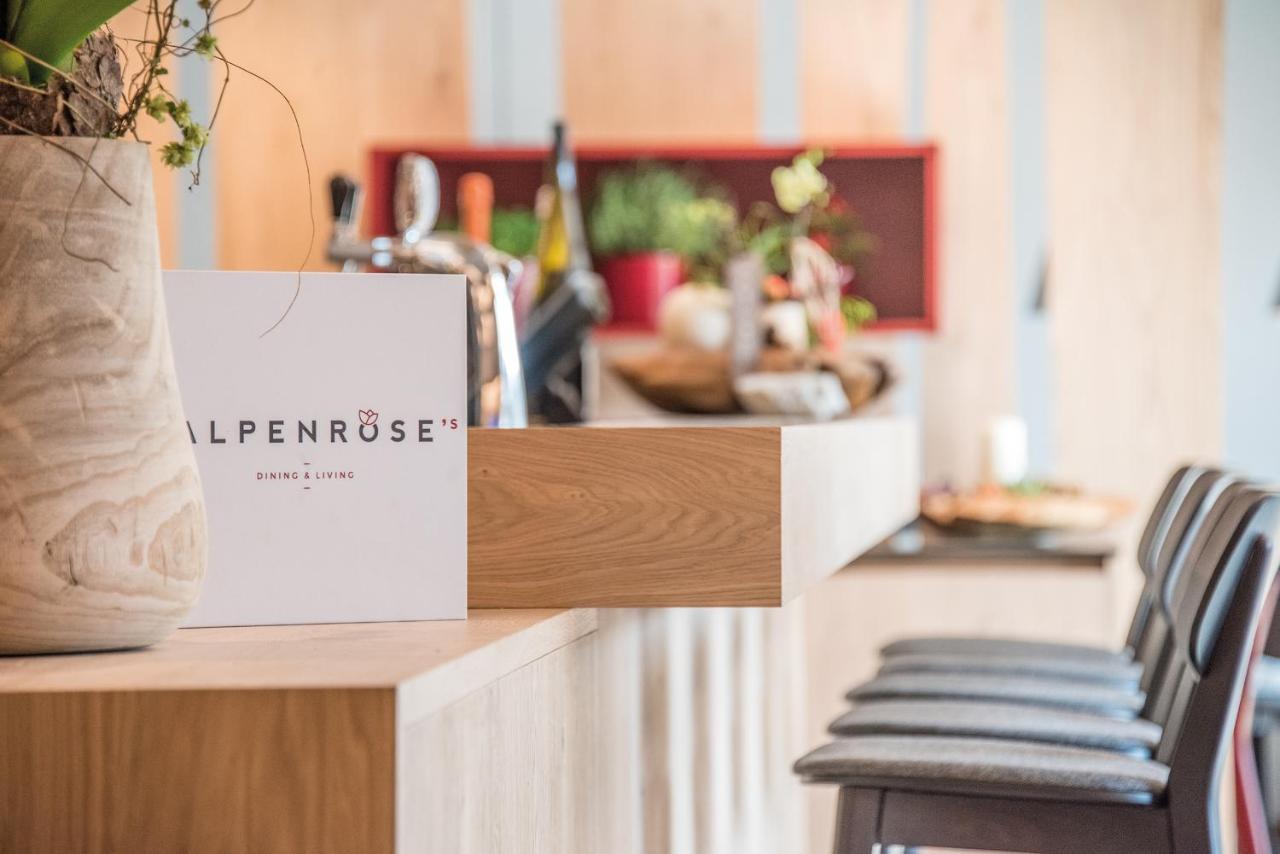 Apartment Dining & Living Alpenrose Brixen